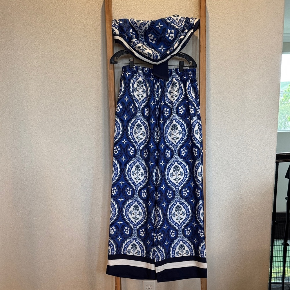H&M Navy and White Printed Wide-Leg Jumpsuit